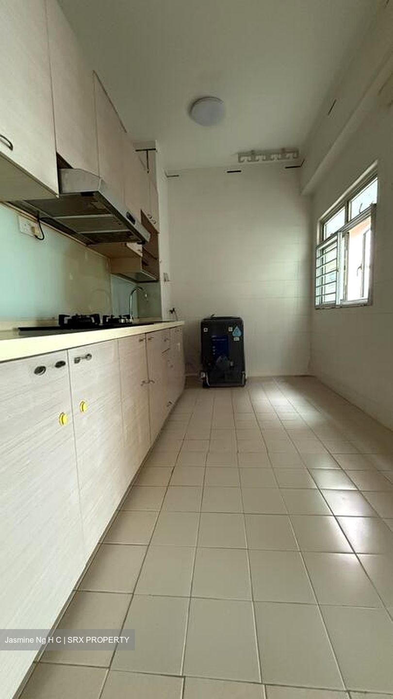 Blk 648 Eastdale (Punggol), HDB 5 Rooms #566179291